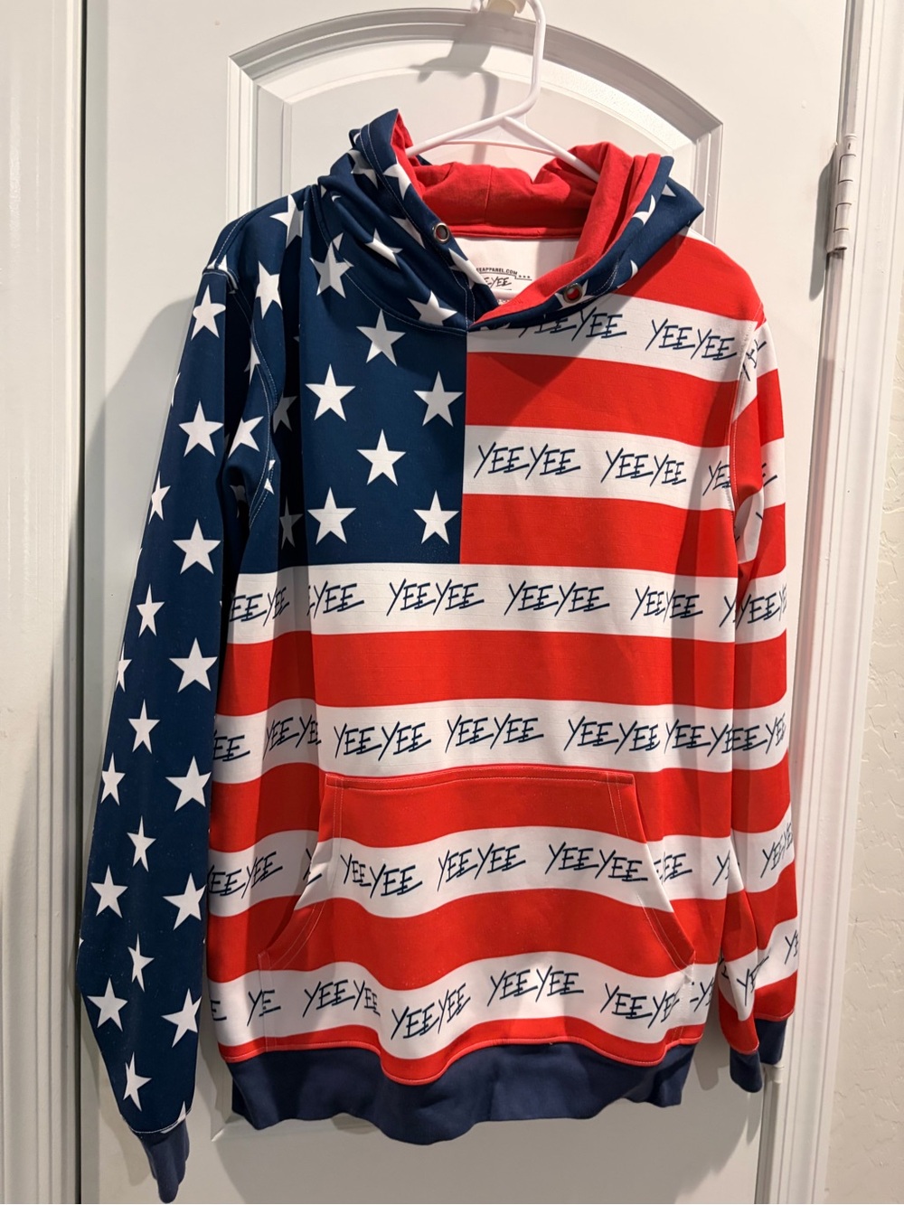 Yee Yee Men's Crewneck Hoodie - Red, White & Blue Flag Print